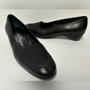 SALVATORE FERRAGAMO Vintage Black Leather Wedges Women’s Size 8